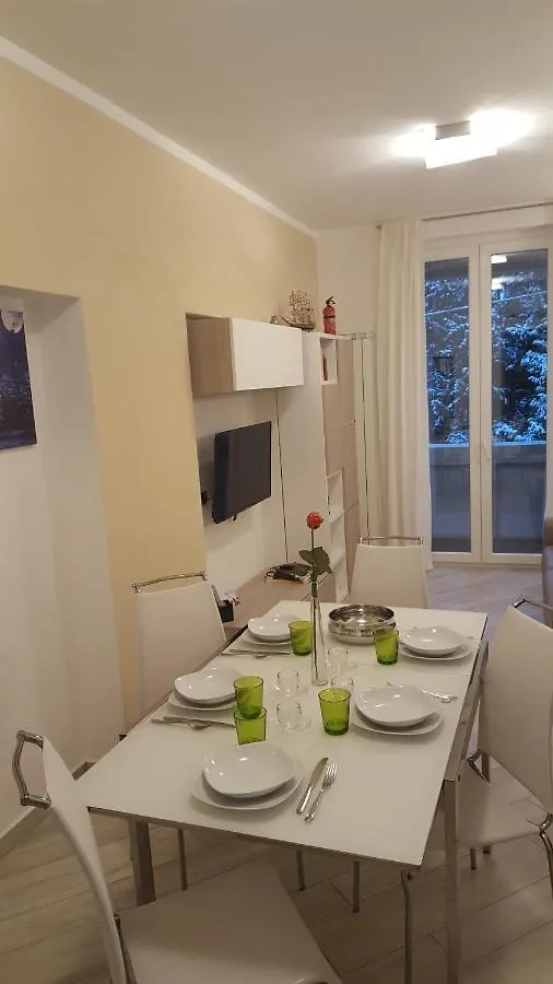 Karina House - Como Italia